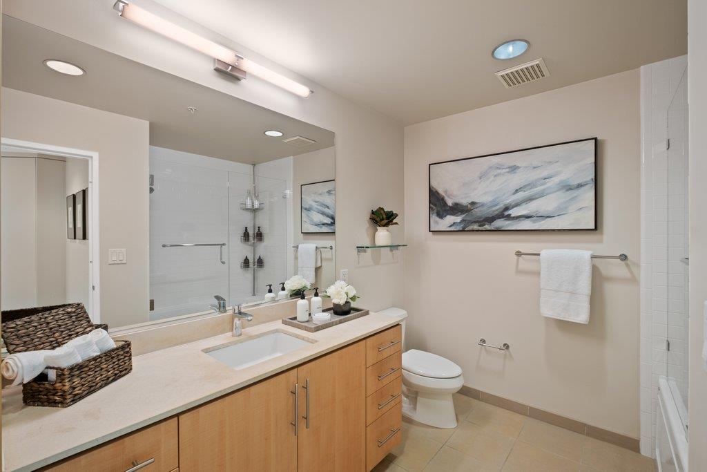 38 N Almaden BLVD 403