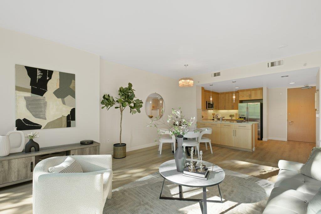 38 N Almaden BLVD 403