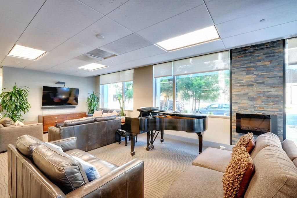 38 N Almaden BLVD 403