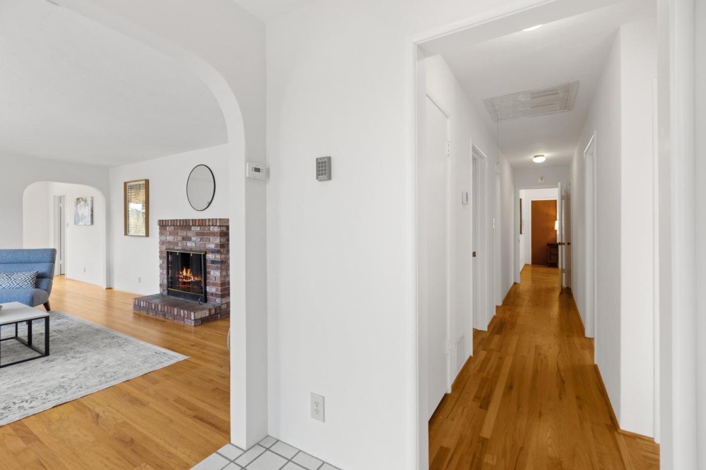 19517 Mockingbird Hill LN