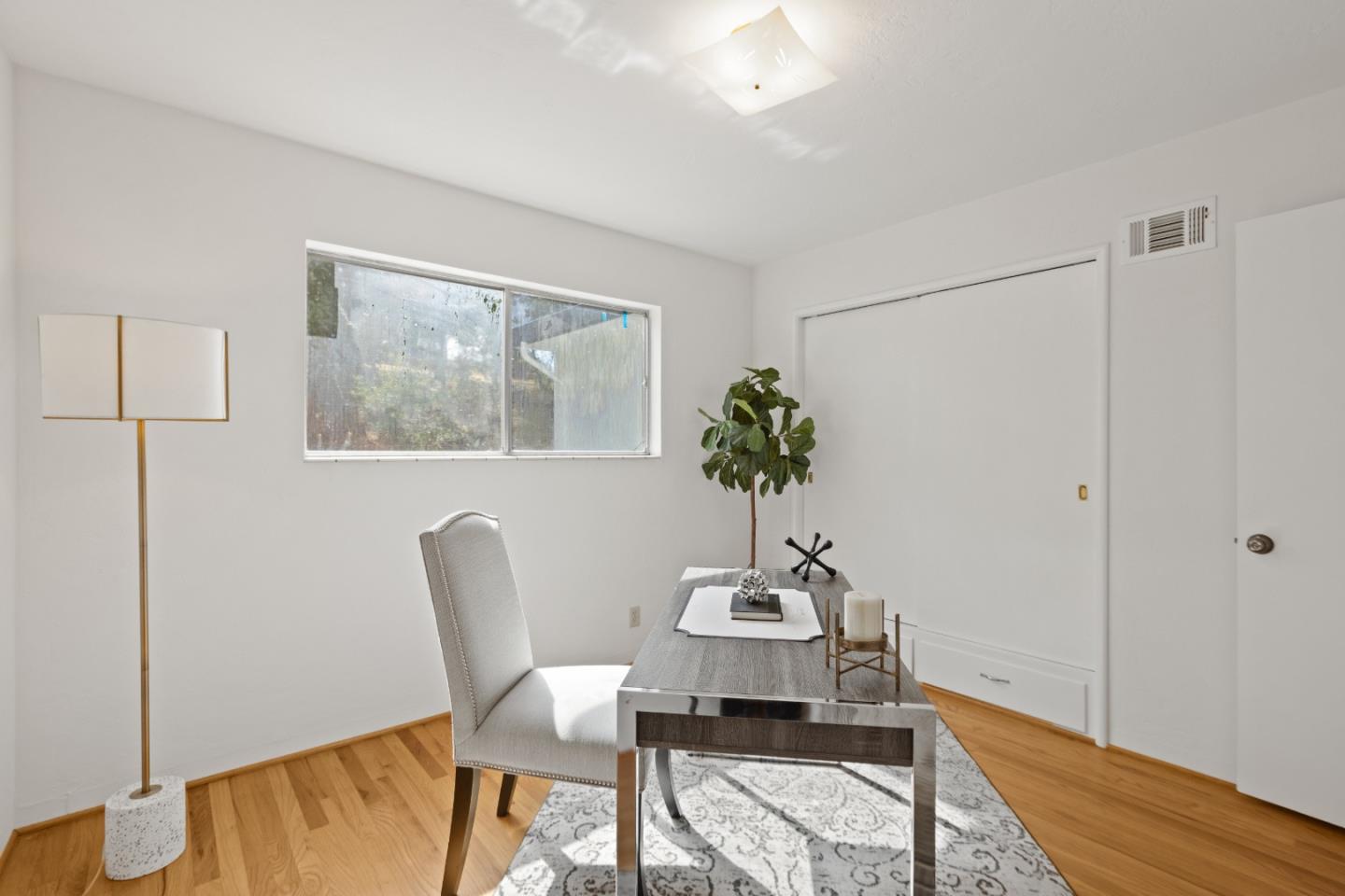 19517 Mockingbird Hill LN