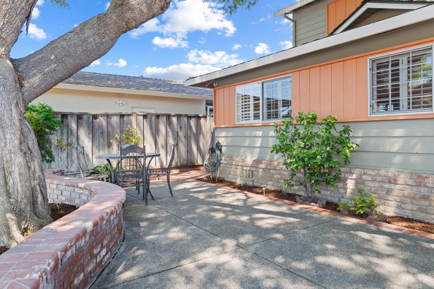 4677 Cherrywood DR