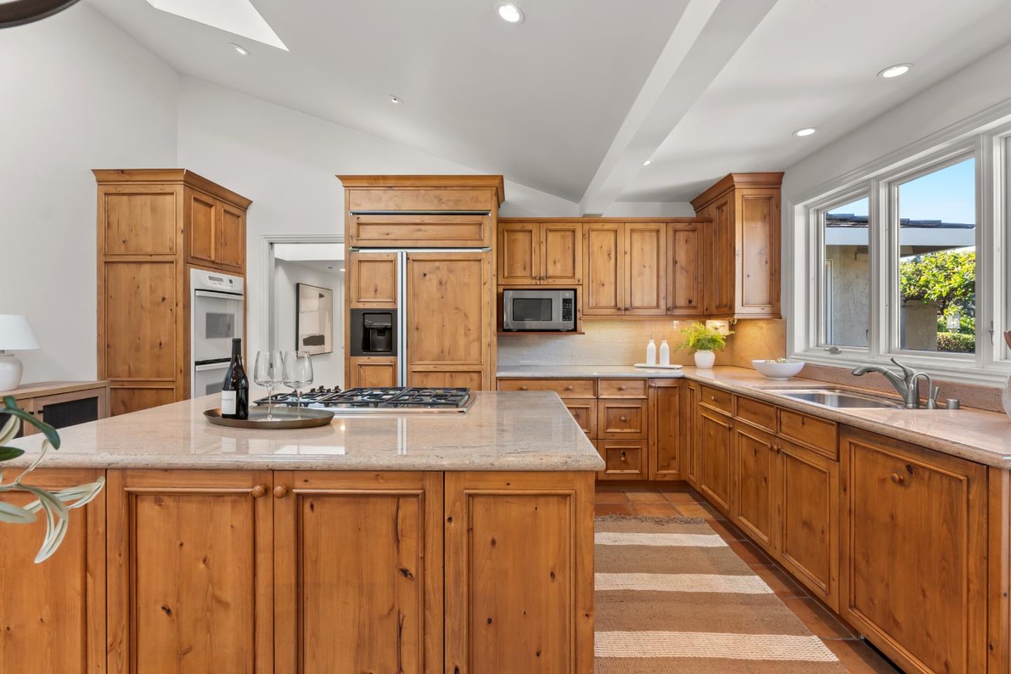 13060 La Vista DR