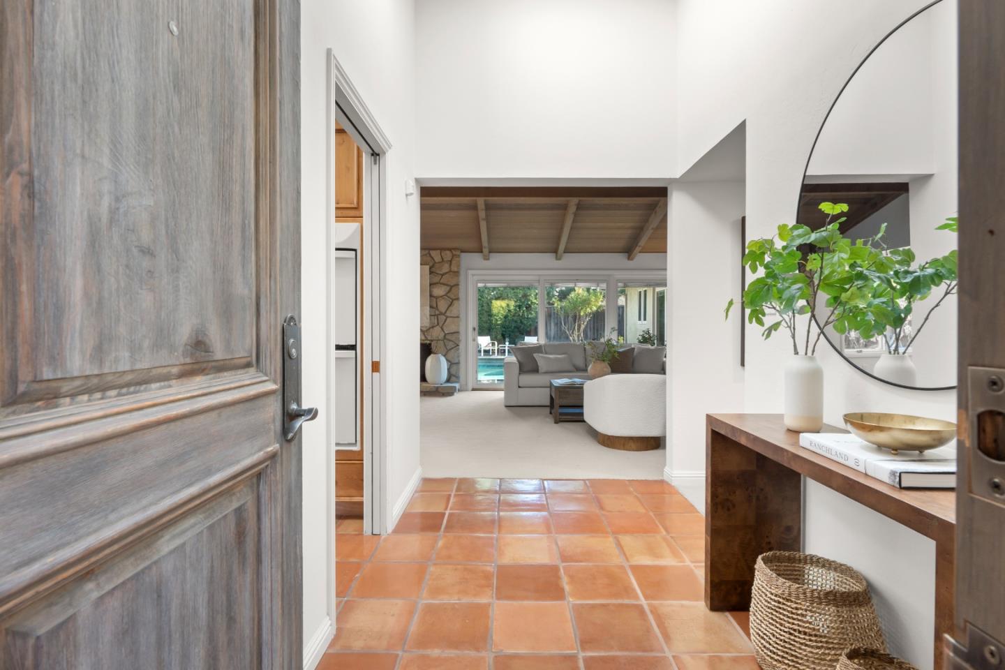13060 La Vista DR