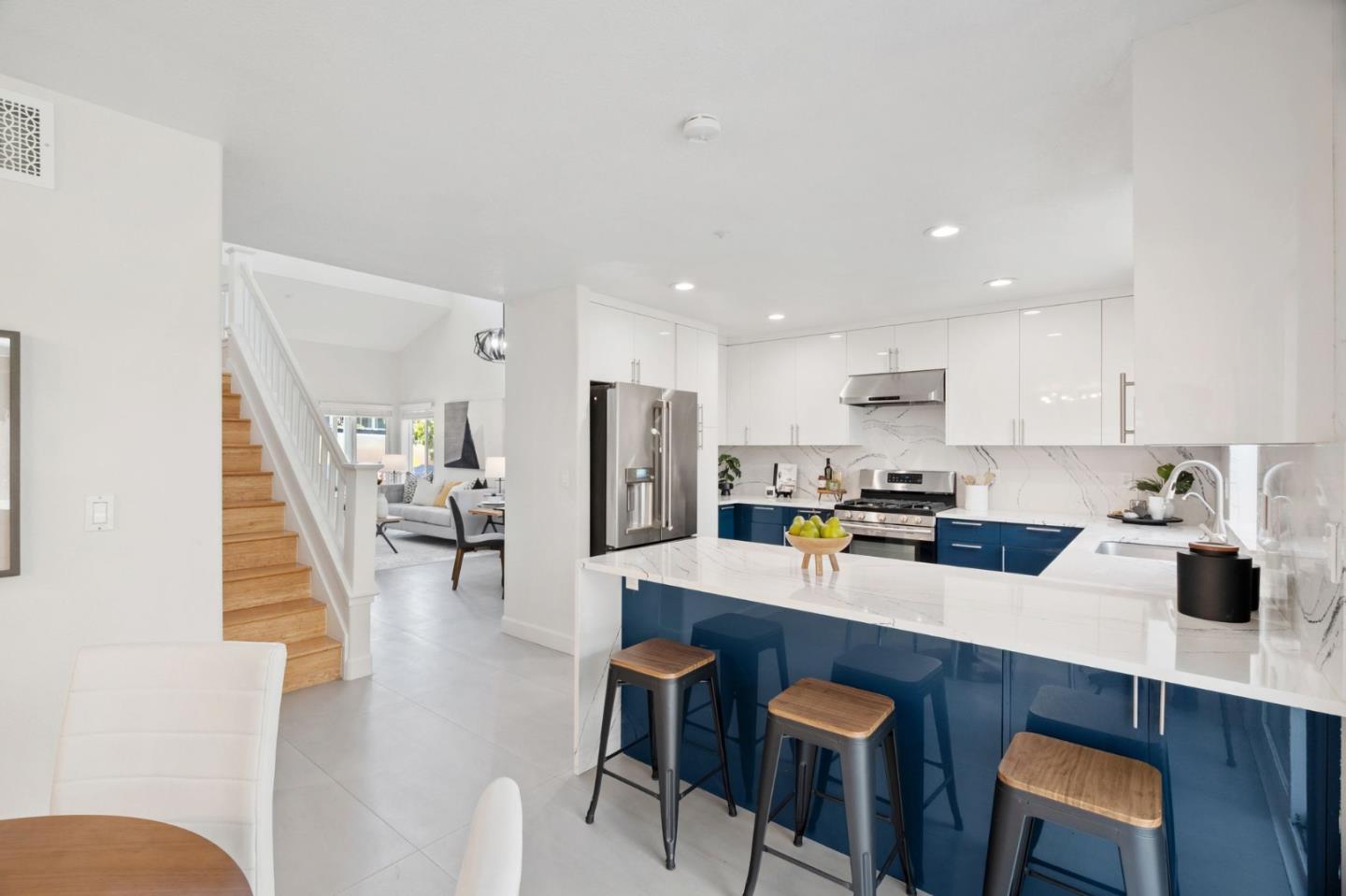 625 Coast Range Drive