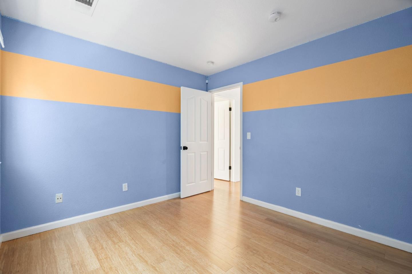 625 Coast Range Drive