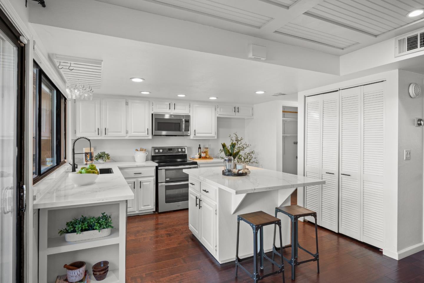 7094 Coral Gables Circle, San Jose