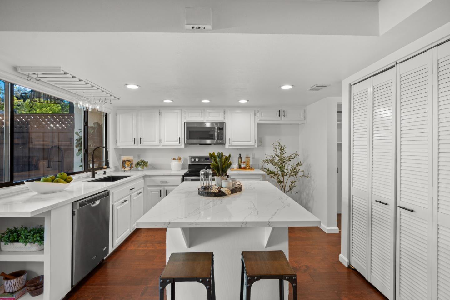 7094 Coral Gables Circle, San Jose