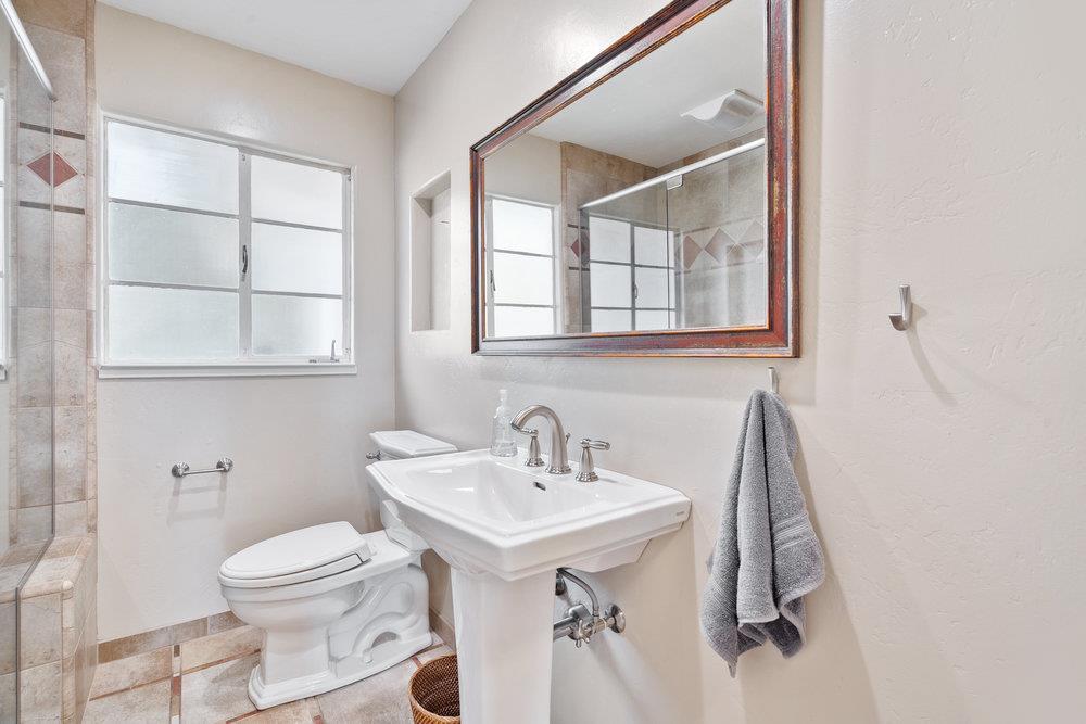 15711 Highland Drive