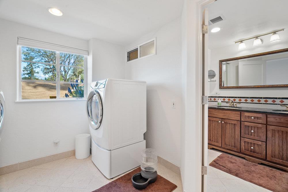 15711 Highland Drive