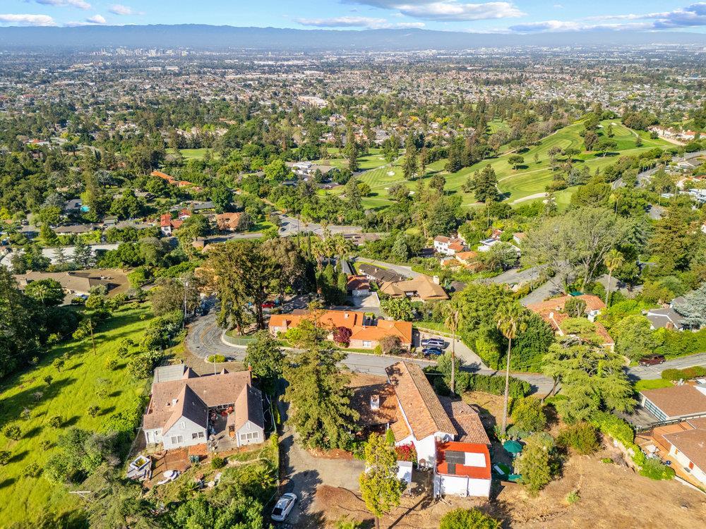 15711 Highland Drive