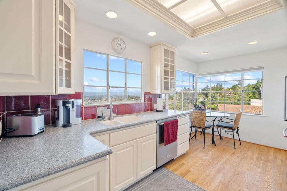 15711 Highland Drive