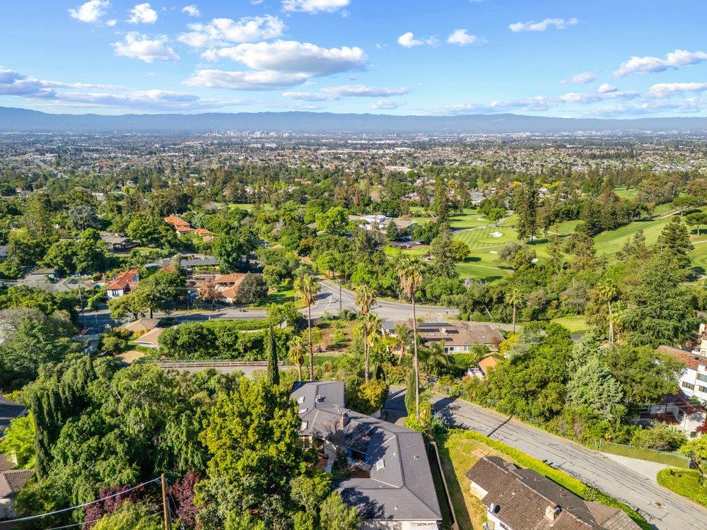 15711 Highland Drive