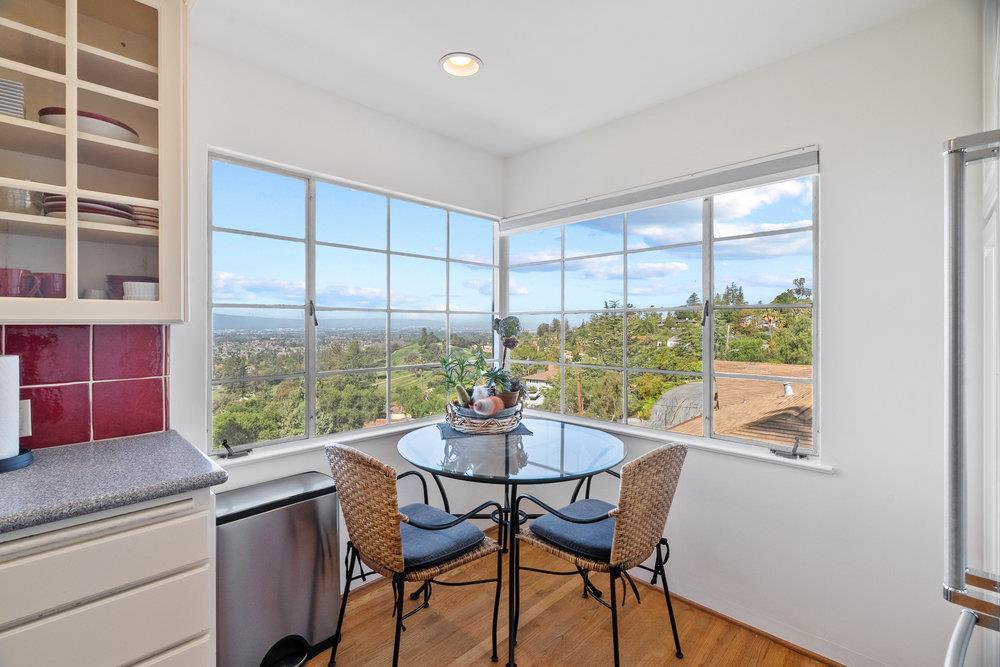 15711 Highland Drive