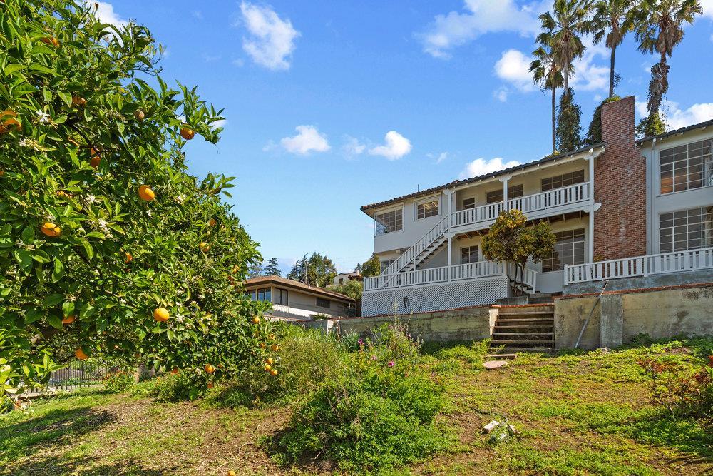 15711 Highland Drive