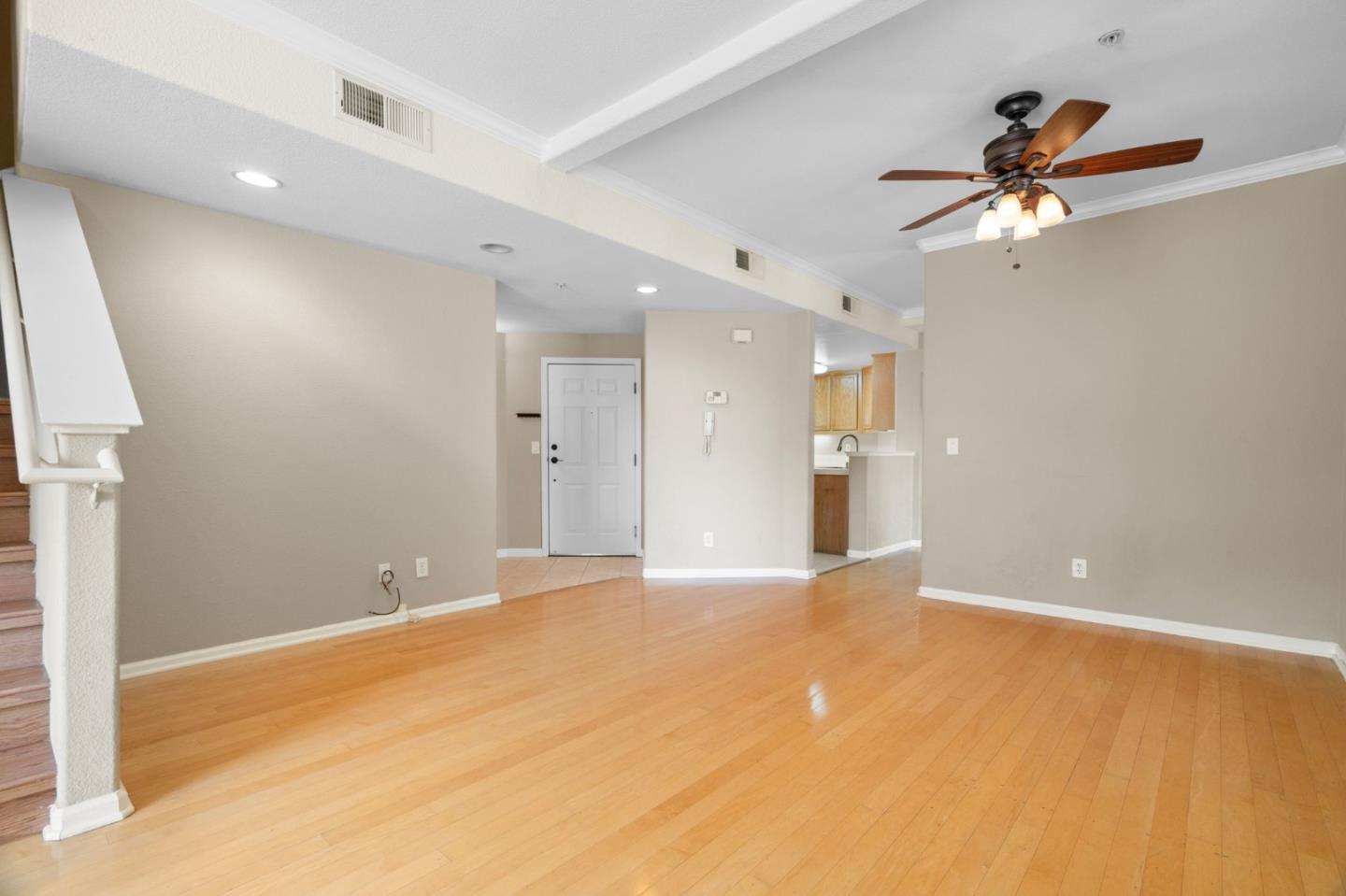 505 Tower Hill Avenue 611