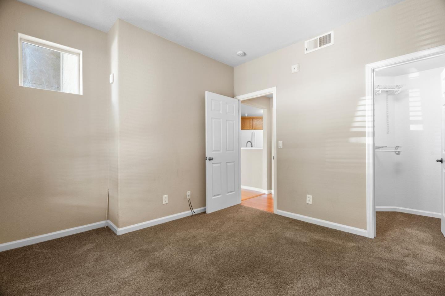 505 Tower Hill Avenue 611