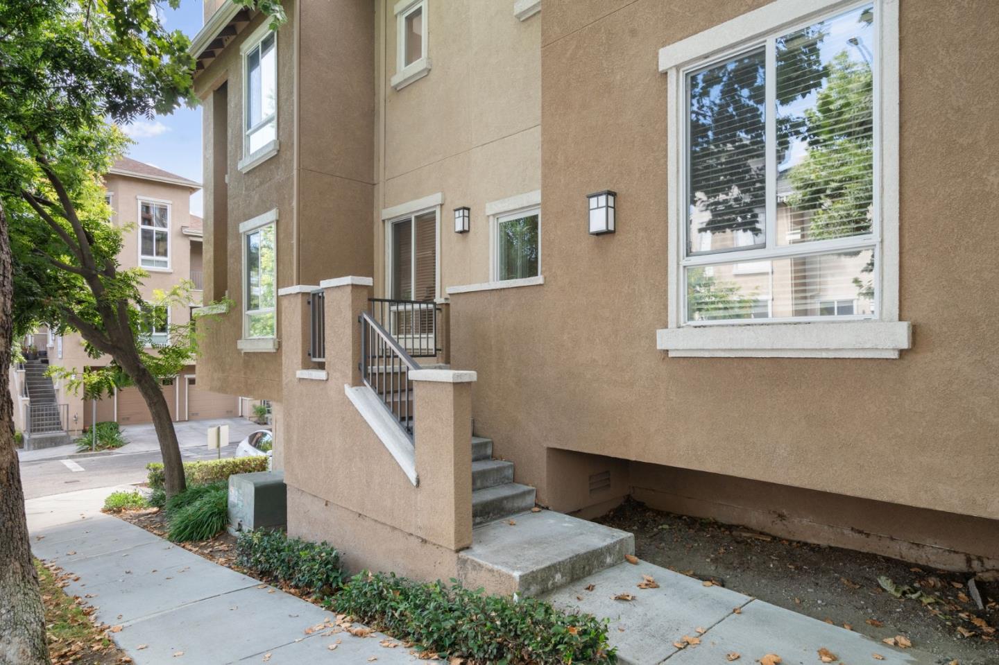 505 Tower Hill Avenue 611