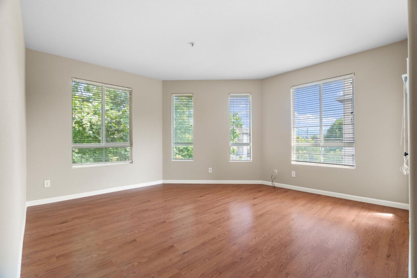 505 Tower Hill Avenue 611