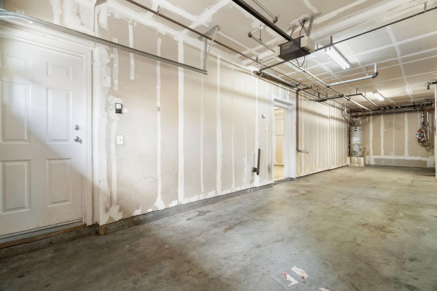 505 Tower Hill Avenue 611