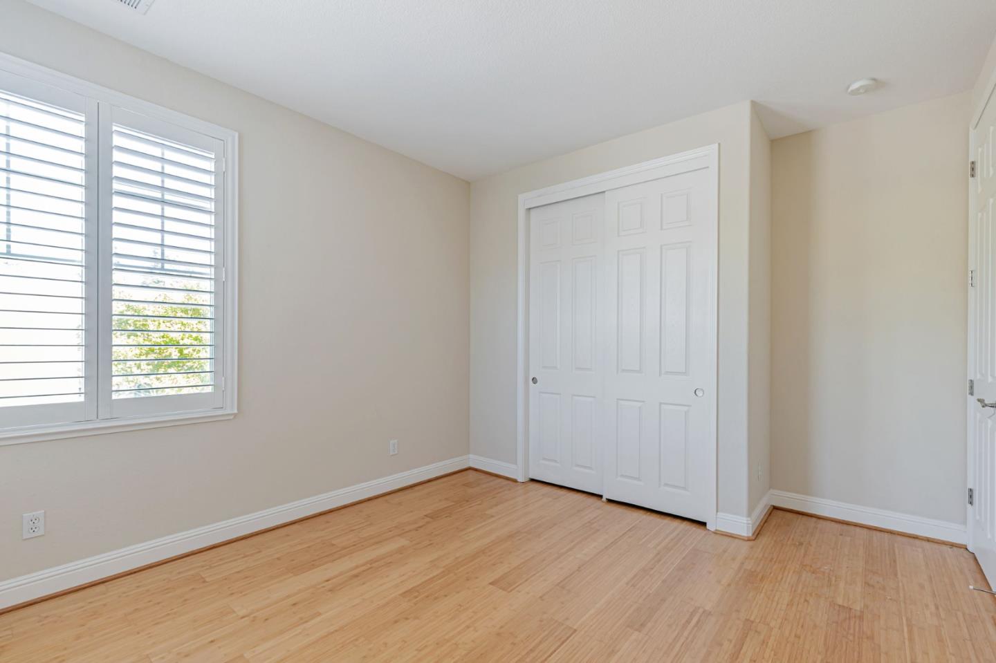 460 Maiden Spring Way