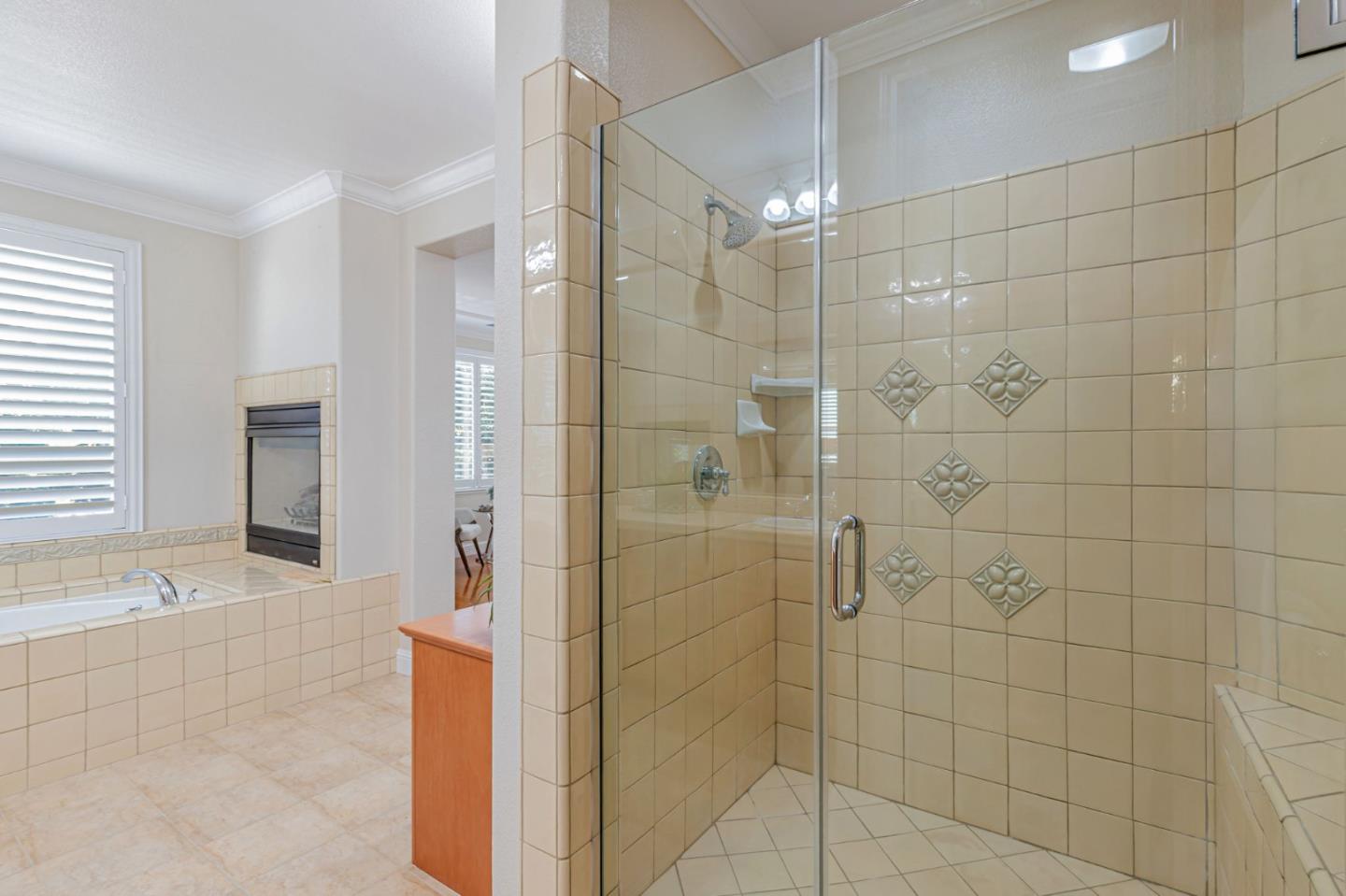 460 Maiden Spring Way