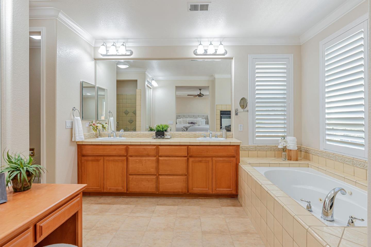 460 Maiden Spring Way