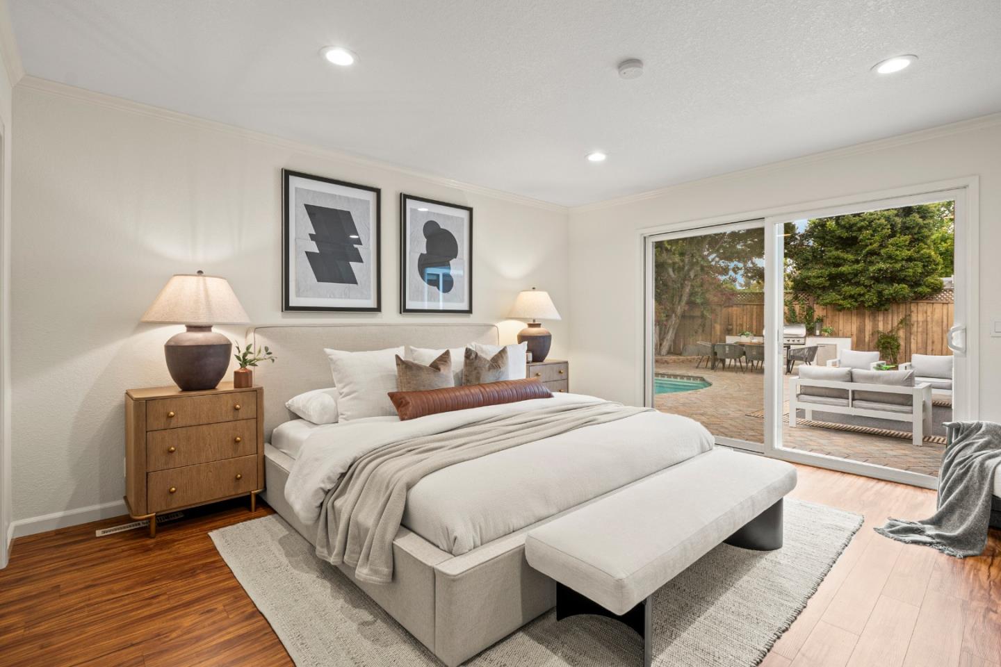 2392 Walden Square