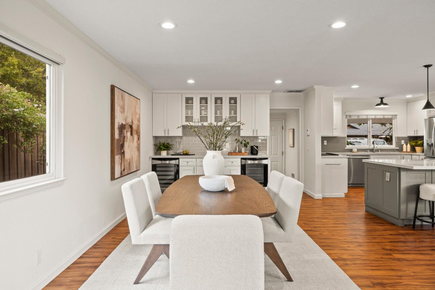 2392 Walden Square