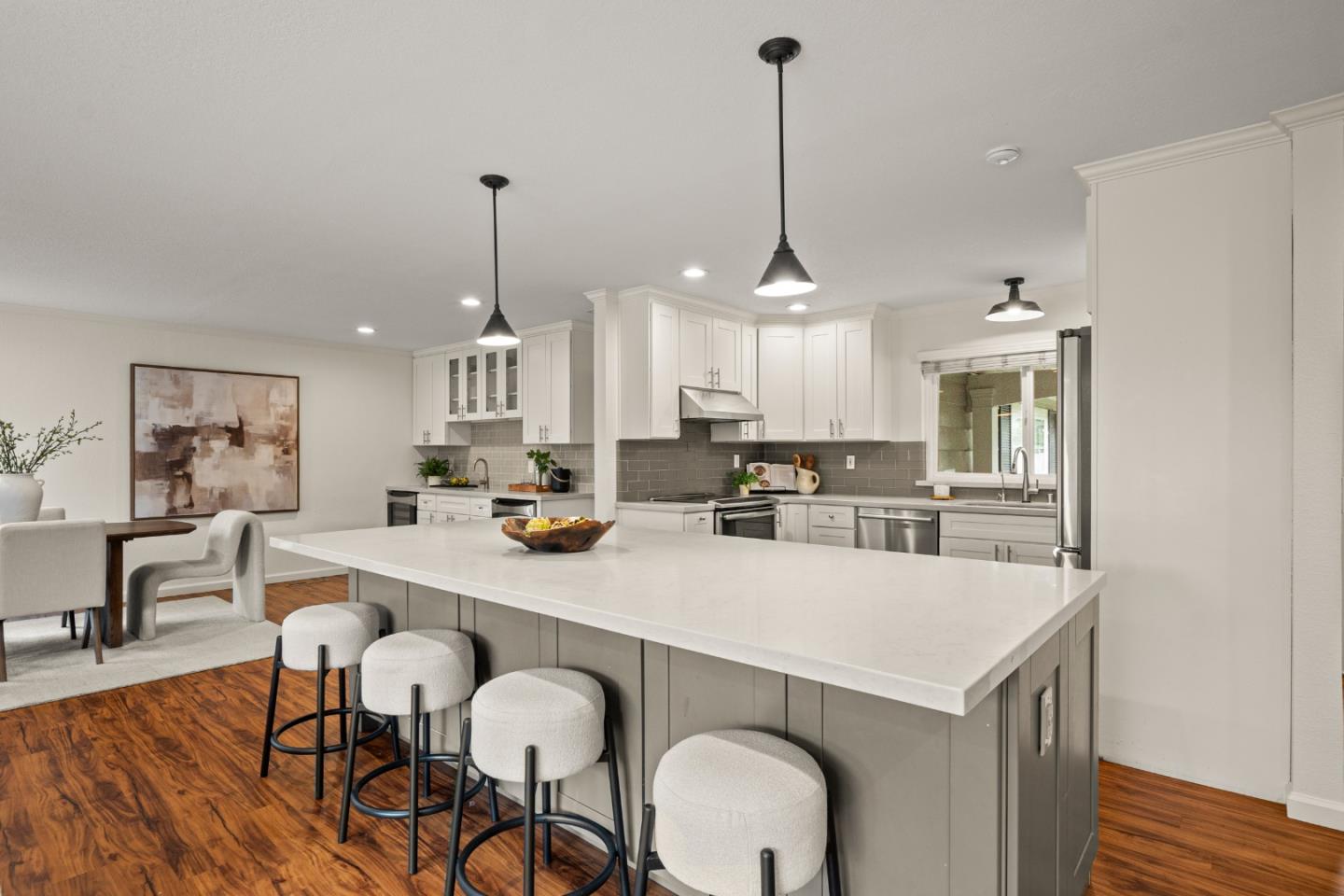 2392 Walden Square