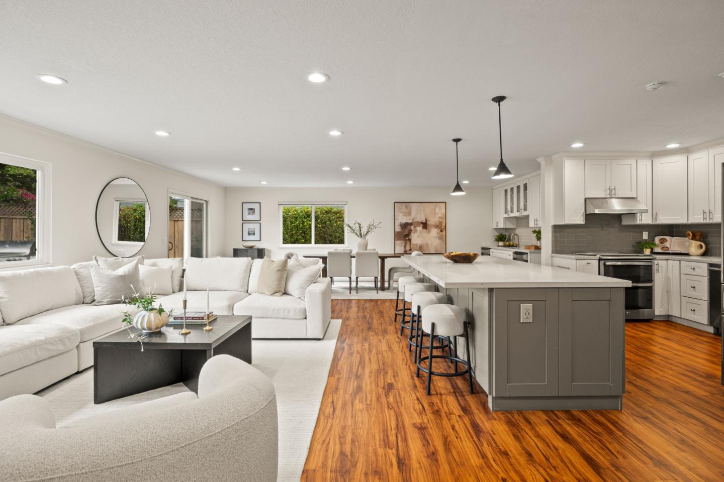 2392 Walden Square