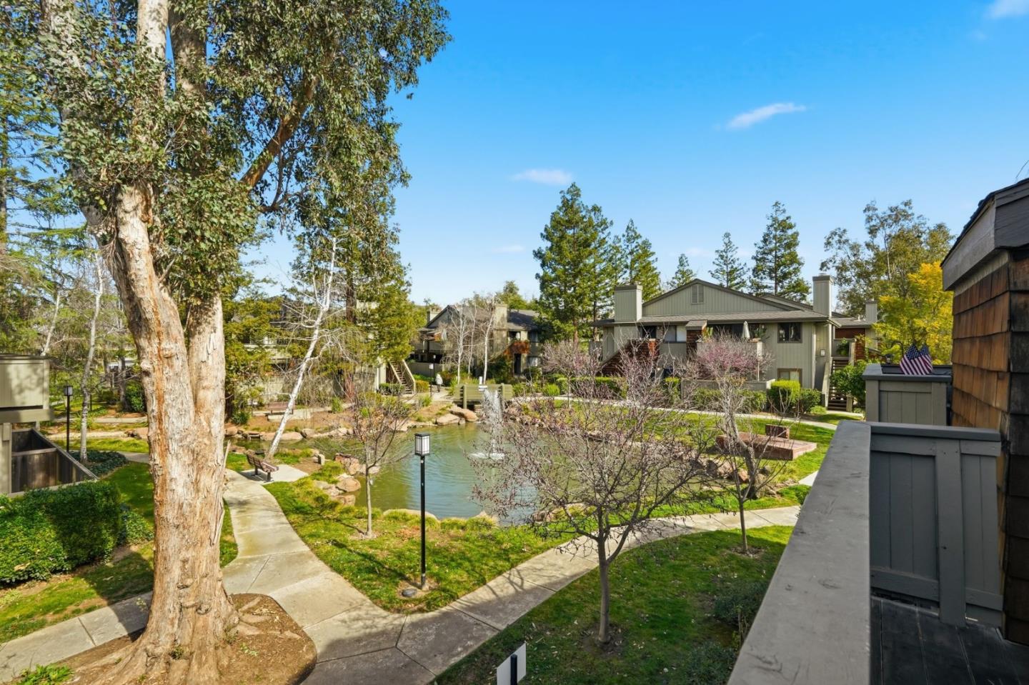 1615 La Terrace Circle