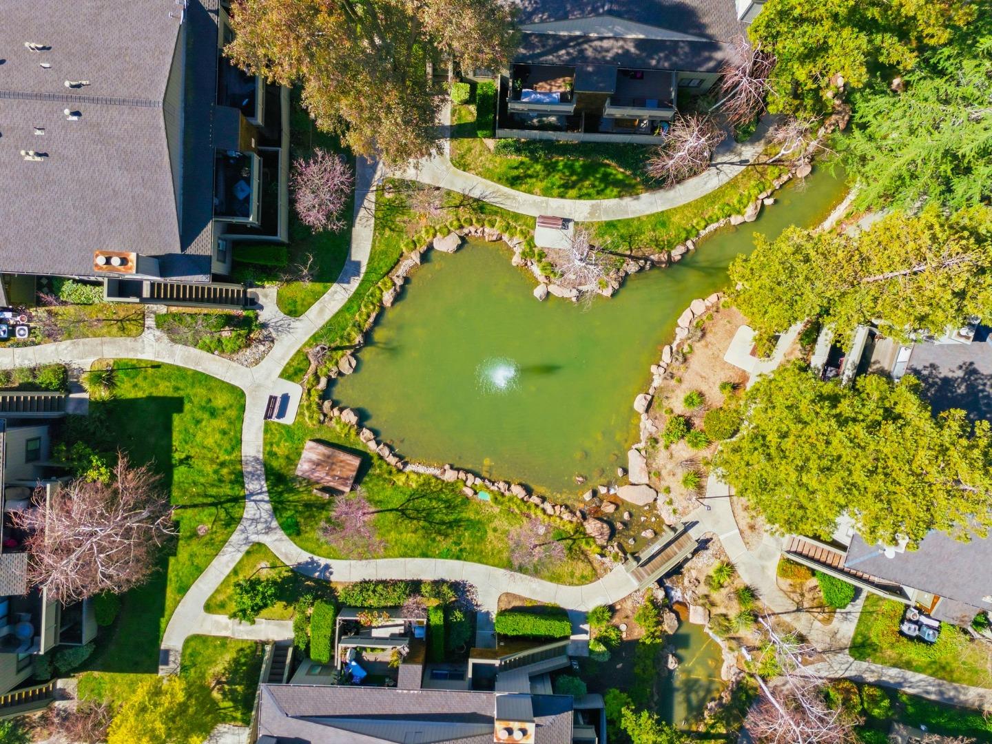 1615 La Terrace Circle