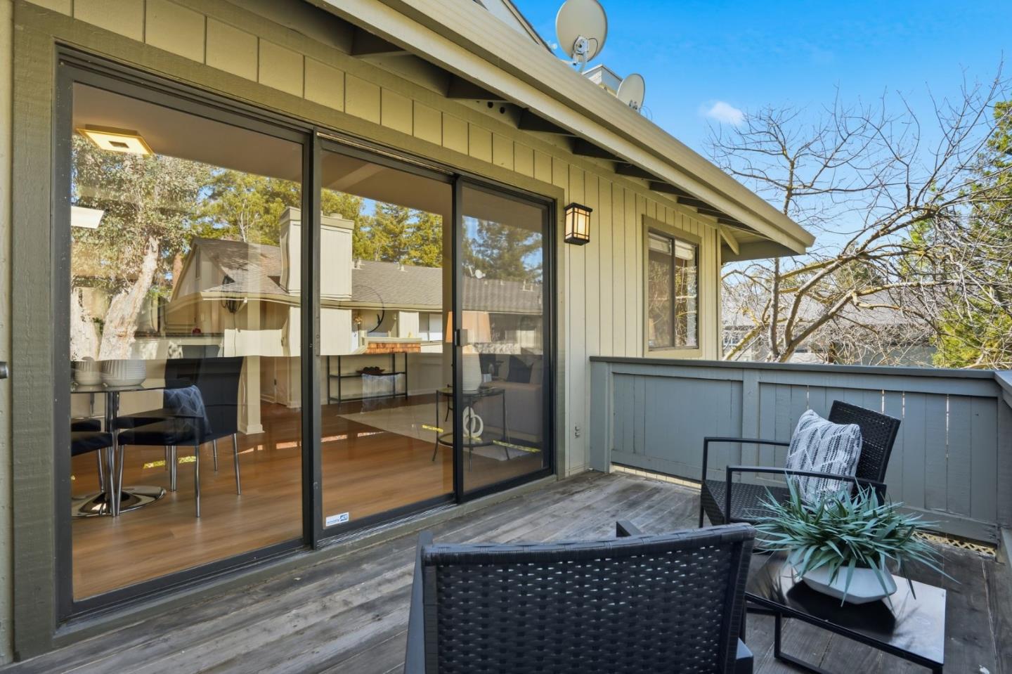 1615 La Terrace Circle