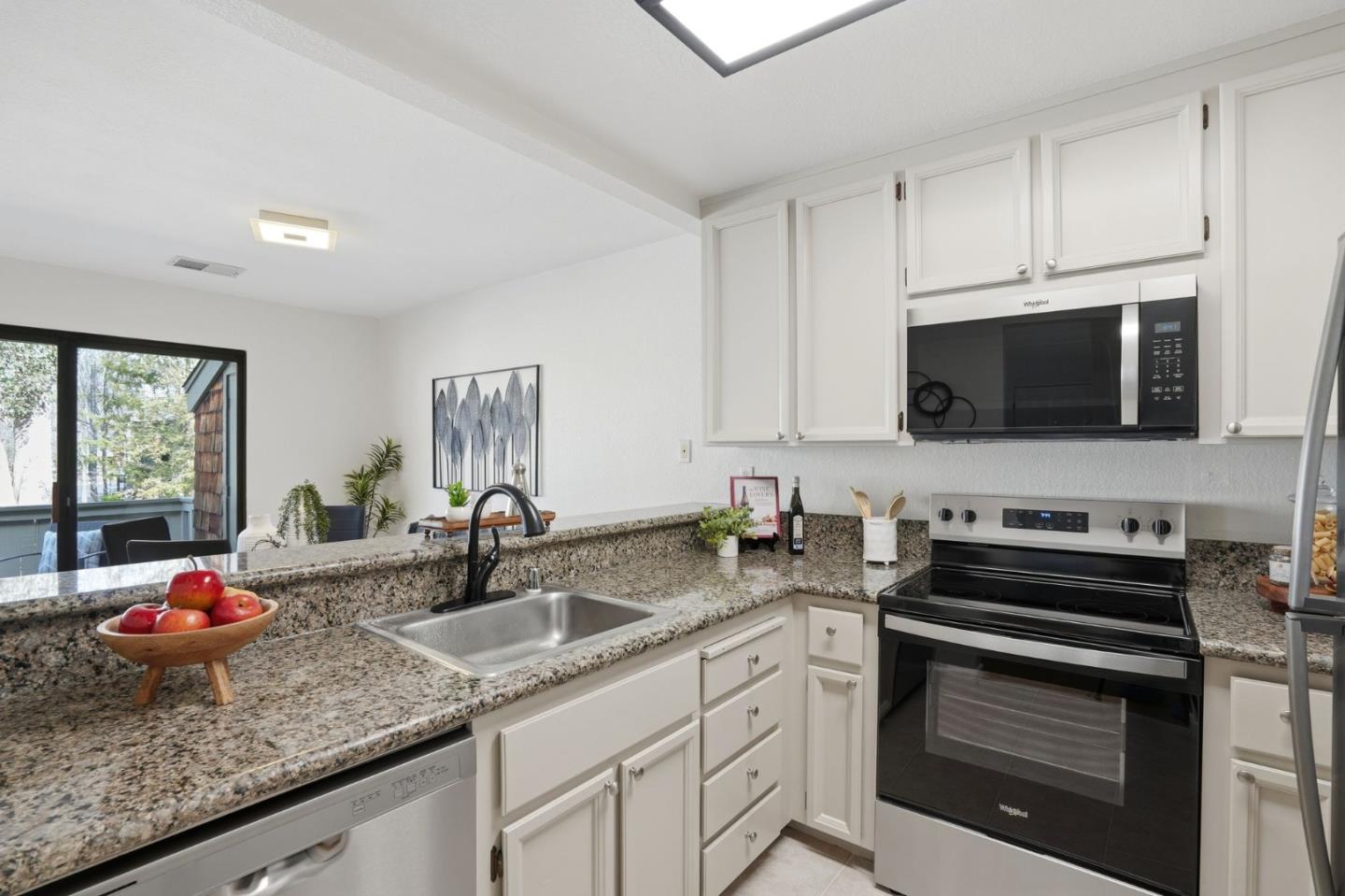 1615 La Terrace Circle