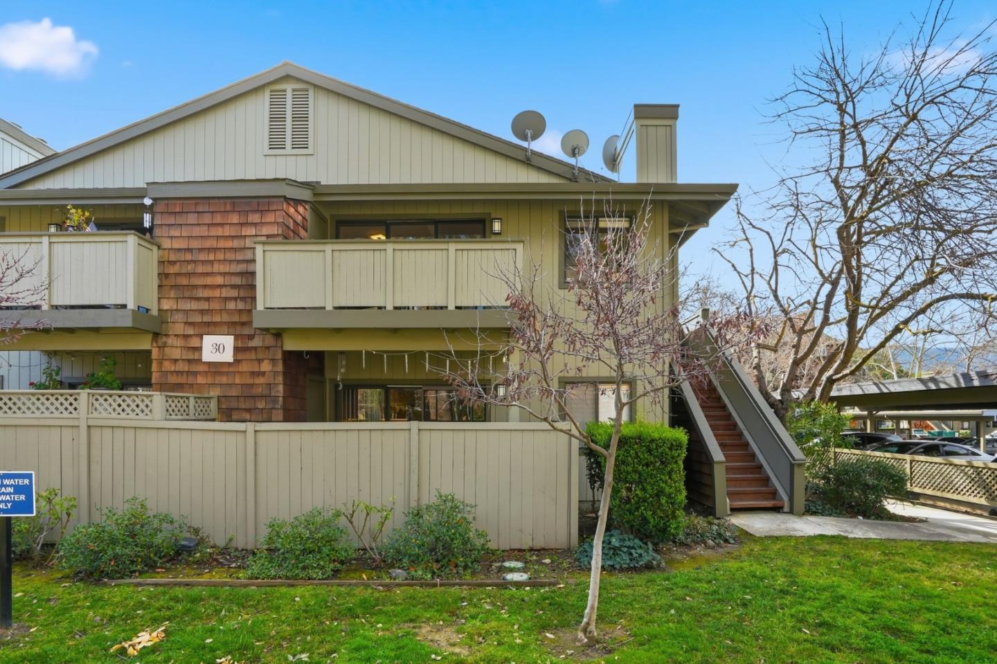 1615 La Terrace Circle