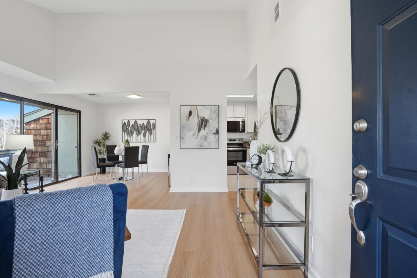 1615 La Terrace Circle