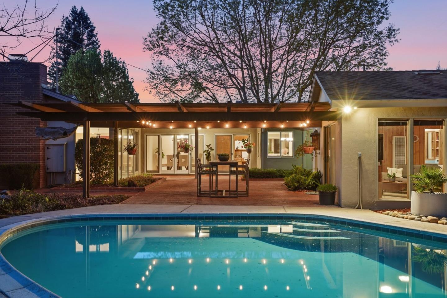 1670 Cabana Drive