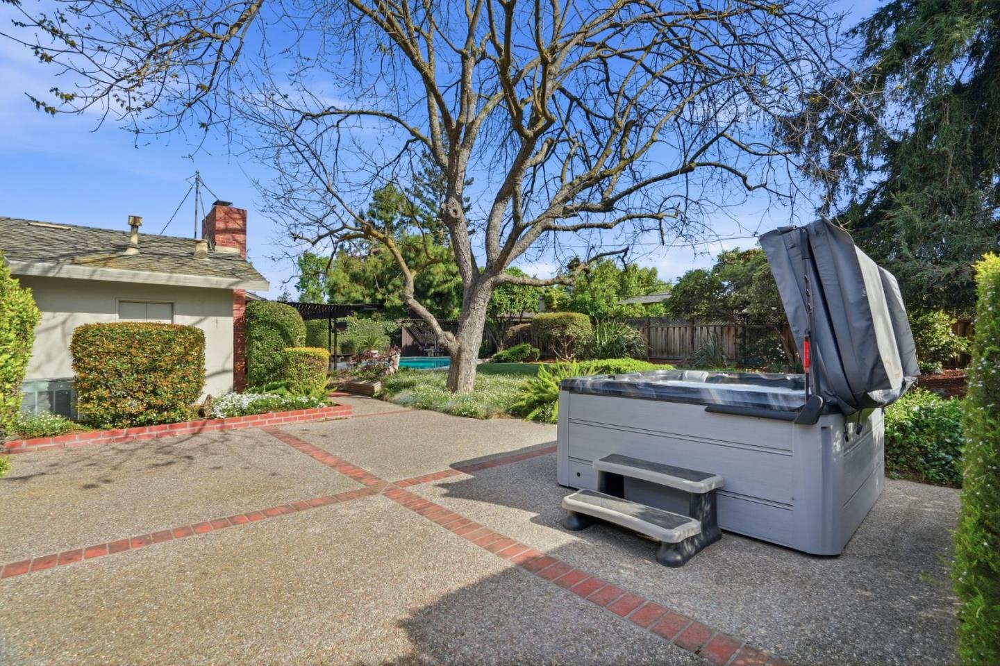 1670 Cabana Drive