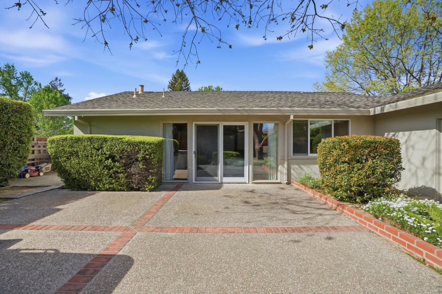 1670 Cabana Drive