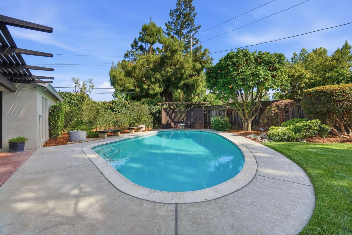 1670 Cabana Drive