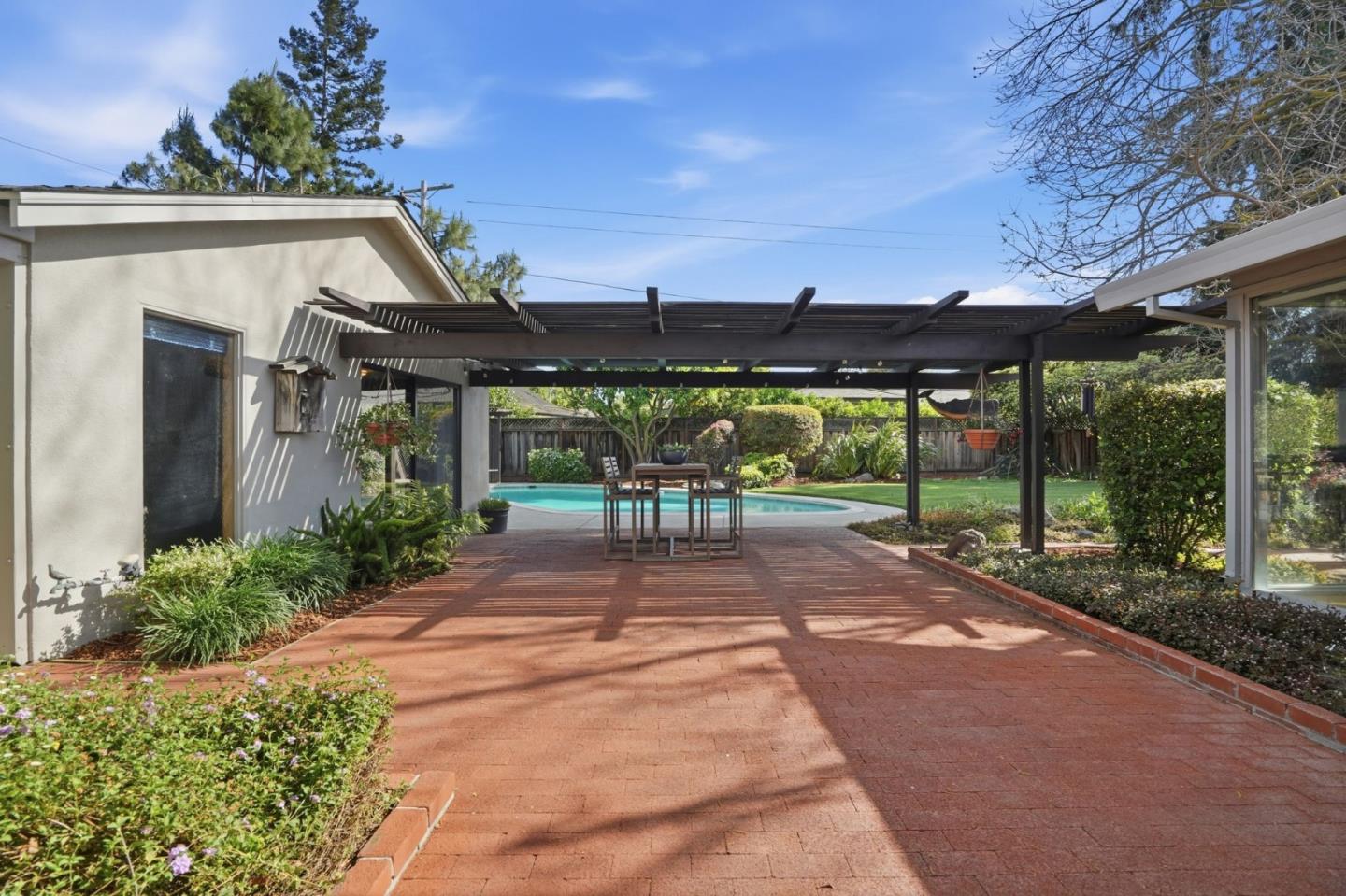 1670 Cabana Drive