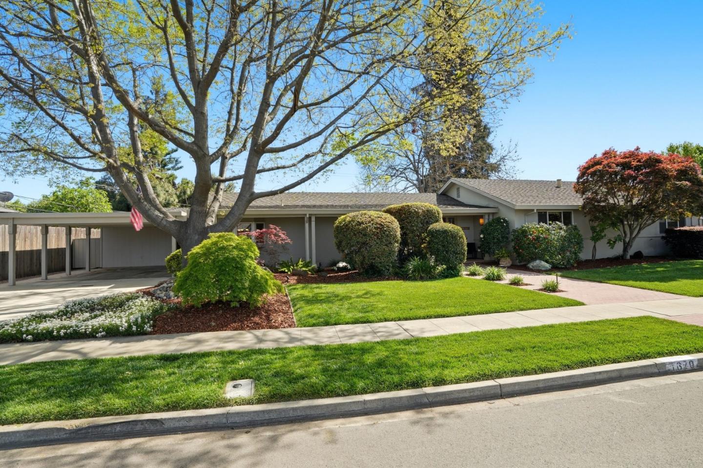 1670 Cabana Drive