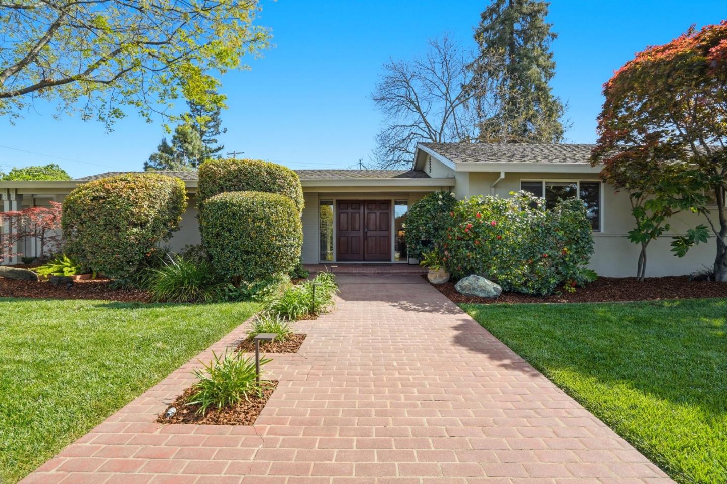 1670 Cabana Drive
