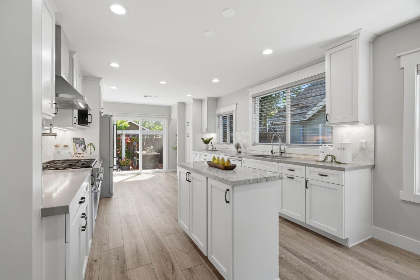 54 Atlas Avenue