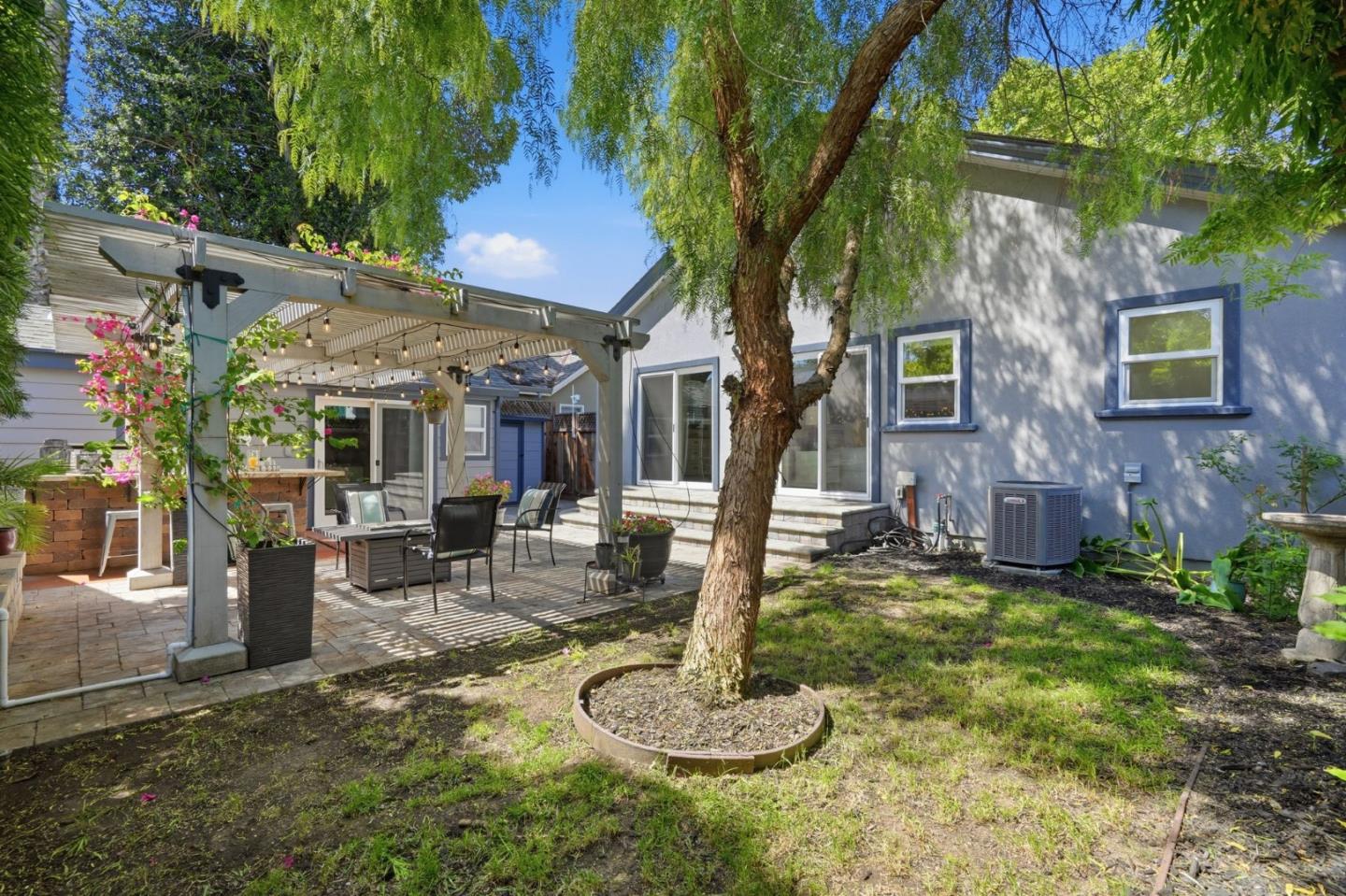 54 Atlas Avenue
