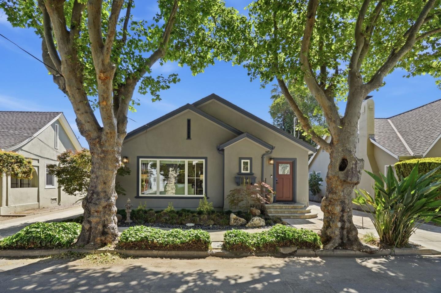 54 Atlas Avenue