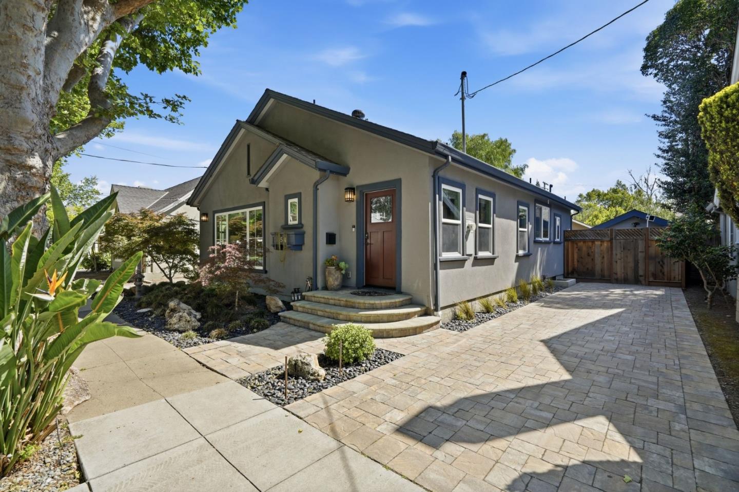 54 Atlas Avenue