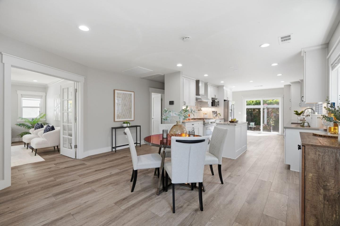 54 Atlas Avenue