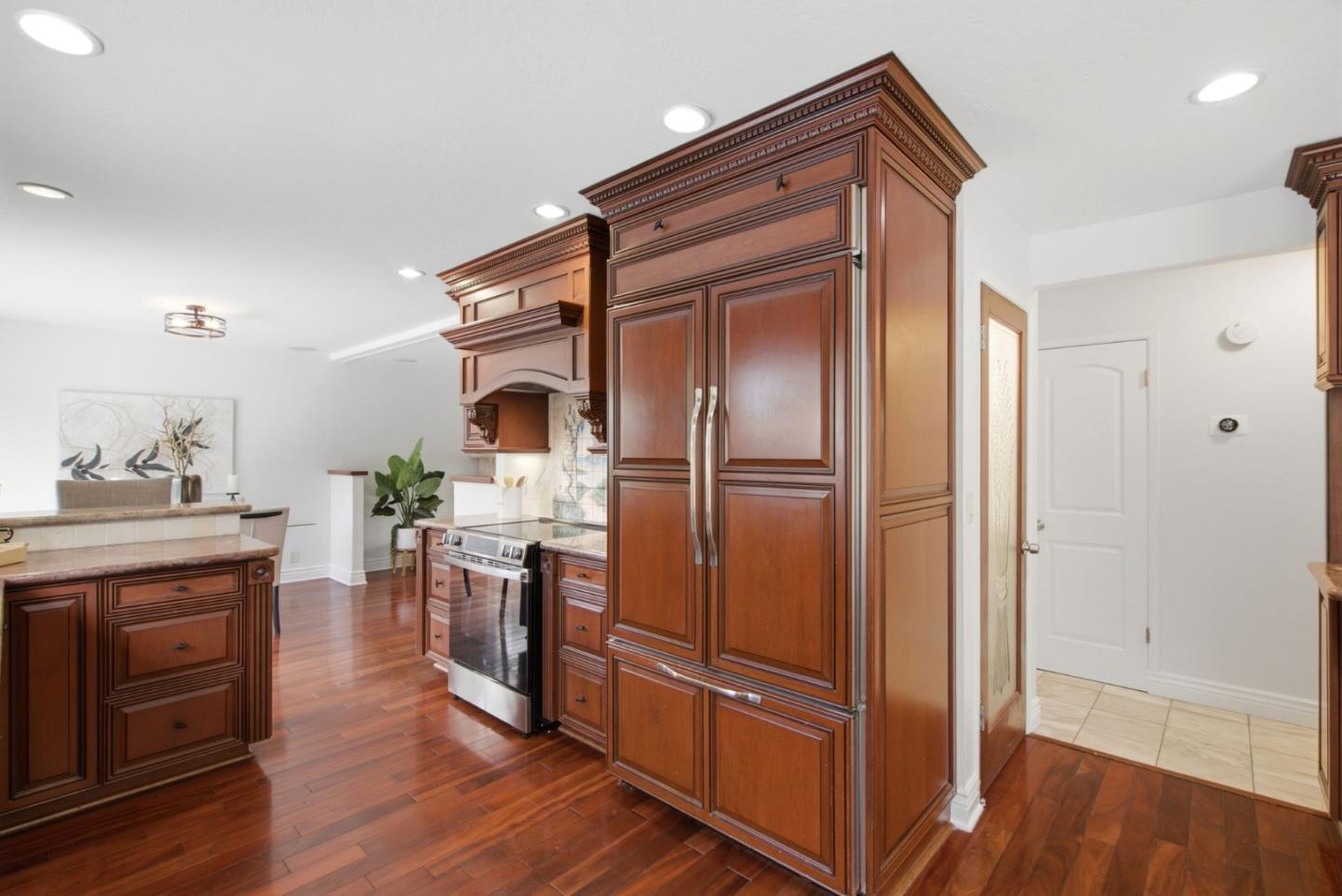 2644 Briarwood DR